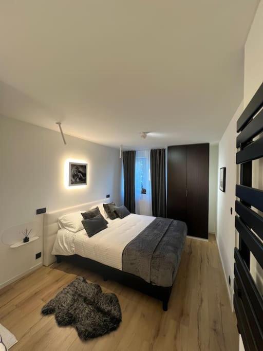 Charmant Appartement Au Look Design Mons Exteriér fotografie